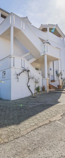 Apartments Family VillaArta Murter