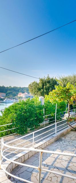 Apartments Zarko Banjol