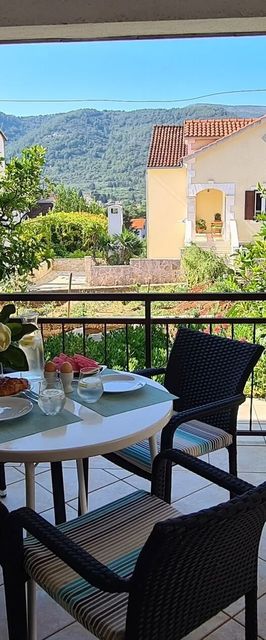 Apartment Moskatelo Stari Grad