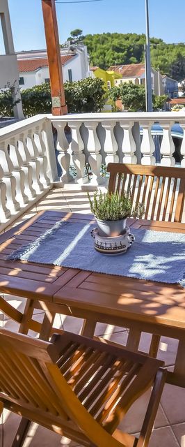 Apartment Burin Drage