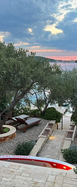 Apartments Roza Rogoznica