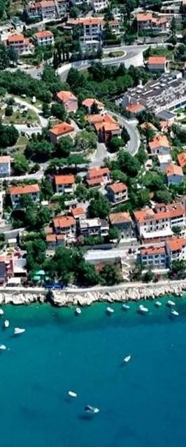 Apartment By the Sea Rabac