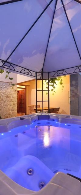 House Stratus Sukosan