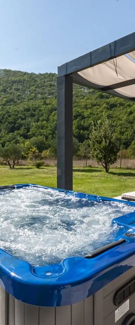 House Madonna di Smovo Gata