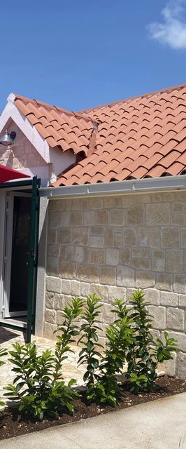 House Little Flower 1 Okrug Gornji