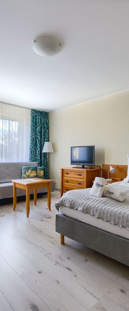 ApartamentyPrzyMorzu Wschód Słońca Olymp z basenem Kołobrzeg