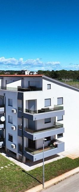 House Posesi Medulin