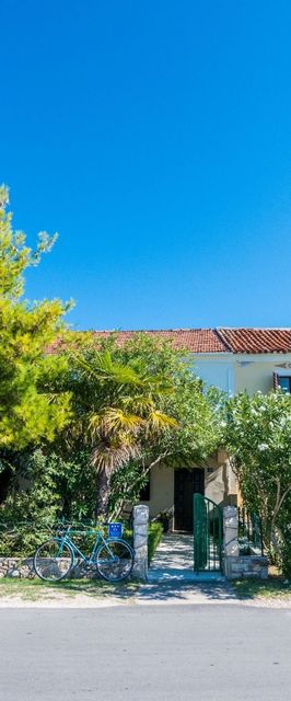 House Oleander Sukosan II III