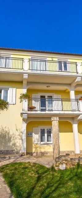 House Ivonne Liznjan