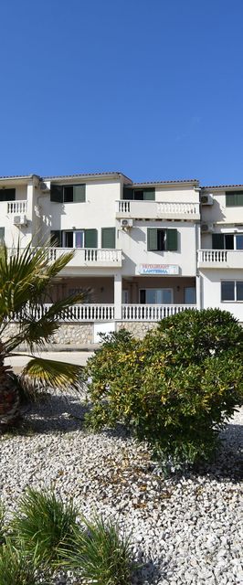 Apartments Feral Pasman