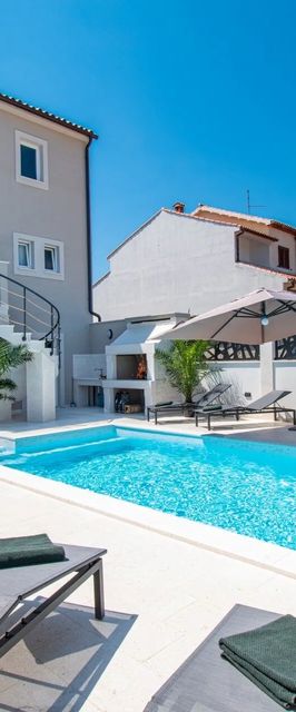 House Suzana Banjole