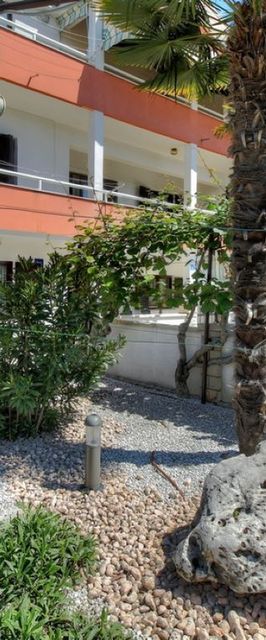 Apartments Sonja Zambratija