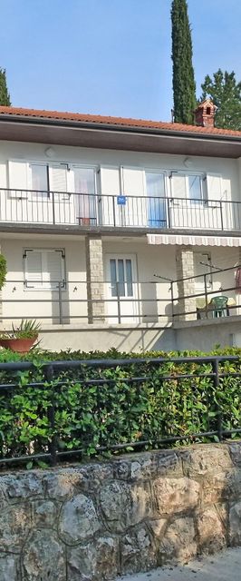 Apartment Ivana Njivice