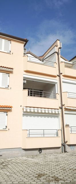 Apartment SANDY Zambratija