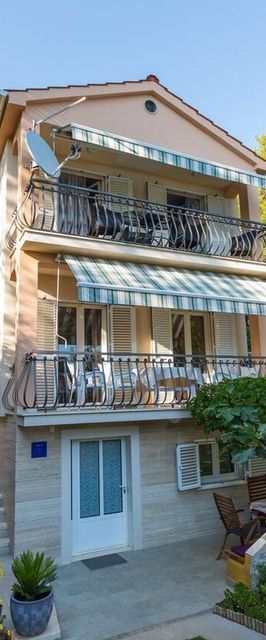 Apartments Baradić Petrcane