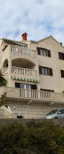 Apartmanok Parkolóhellyel Postira, Brac - 727 Postira