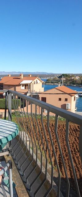 Apartmanok A Tenger Mellett Vantacici, Krk - 20659 Vantačići