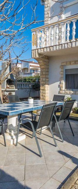 Apartmanok A Tenger Mellett Vir - 20750