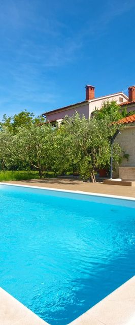 Ház Családok Részére Medencével Valbandon, Fazana - 20772 Valbandon