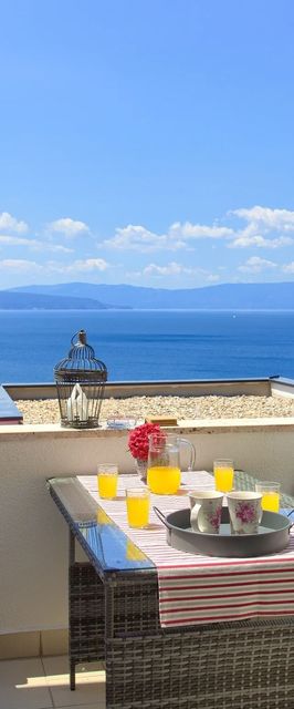 Apartmanok Parkolóhellyel Njivice, Krk - 20898 Njivice