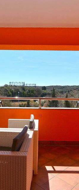 Apartmanok Parkolóhellyel Pula - 21036