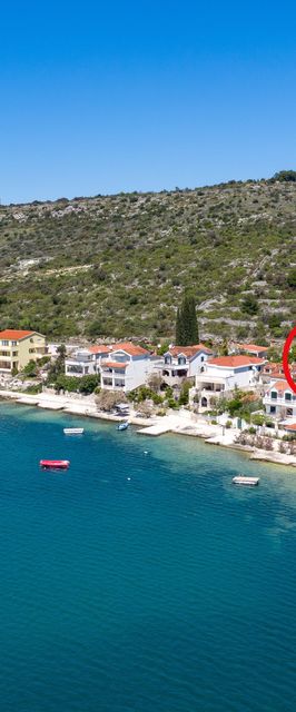 Apartmanok A Tenger Mellett Stupin Celine, Rogoznica - 21043 Stupin Čeline