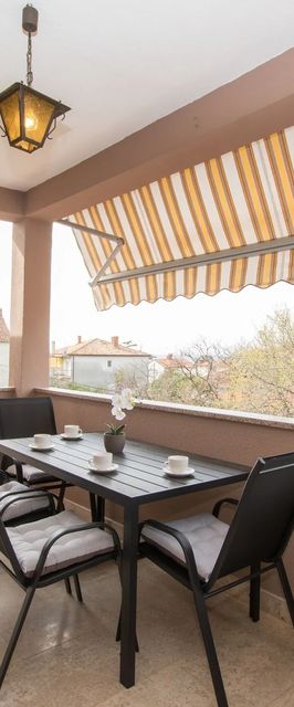 Apartmanok Parkolóhellyel Umag - 21070