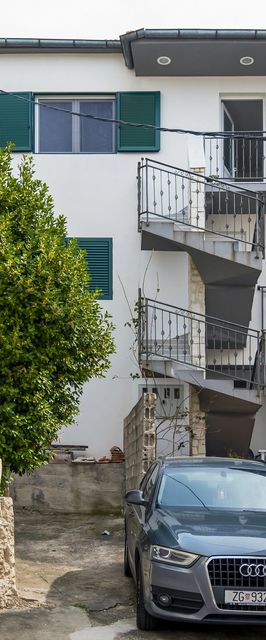 Apartmanok Parkolóhellyel Sibenik - 21075 Šibenik