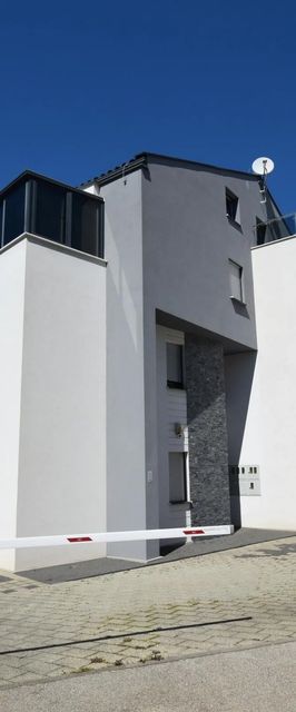 Apartmanok Parkolóhellyel Njivice, Krk - 21147 Njivice