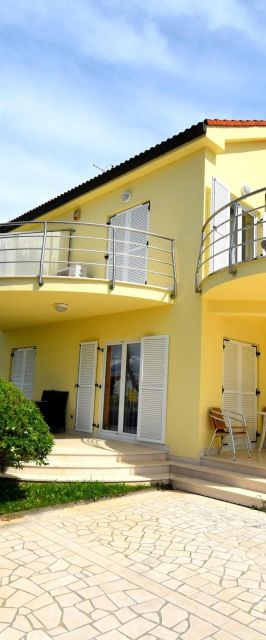 Apartmanok Parkolóhellyel Malinska Krk - 21373