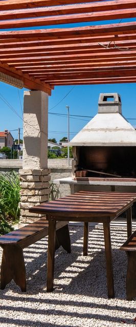 Apartmanok Parkolóhellyel Vir - 21482