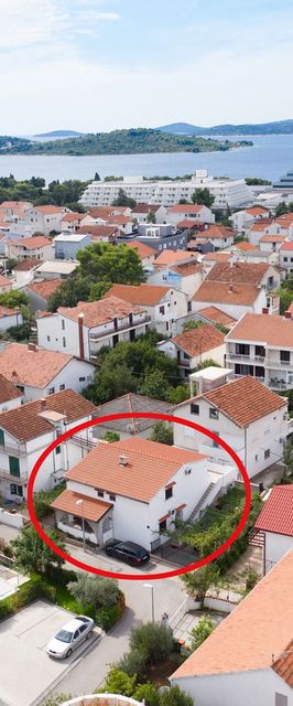 Apartmanok Parkolóhellyel Vodice - 21593