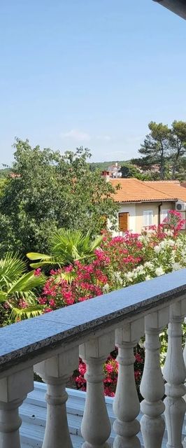 Apartmanok Parkolóhellyel Malinska, Krk - 21693 Malinska