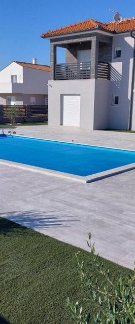 Ház Családok Részére Medencével Zadar - 22140