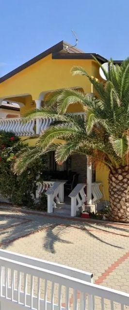 Apartmanok A Tenger Mellett Vir - 22235