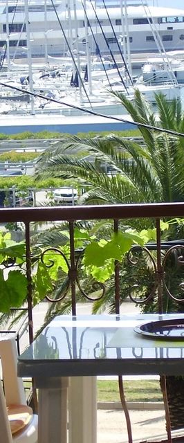 Apartmanok A Tenger Mellett Kastel Gomilica, Kastela - 22370 Kaštel Gomilica