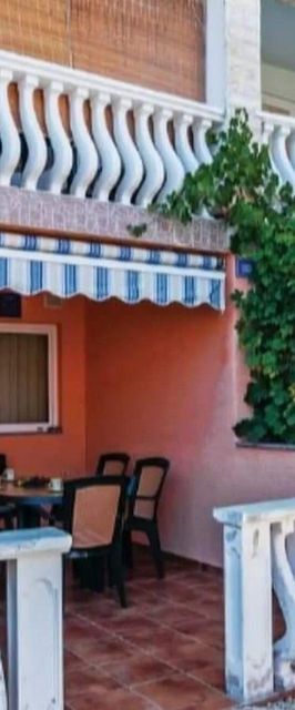 Apartmanok A Tenger Mellett Vir - 22630