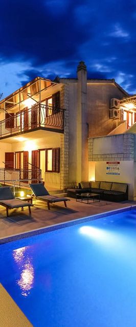 Ház Családok Részére Medencével Vrsine, Trogir - 22668 Vrsine