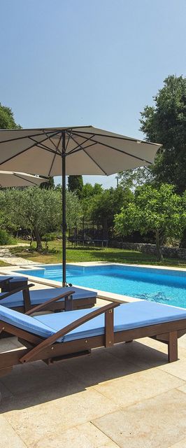 Ház Családok Részére Medencével Valtura, Pula - 22734 Valtura