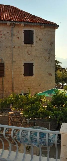 Apartmanok A Tenger Mellett Sutivan, Brac - 22771 Sutivan