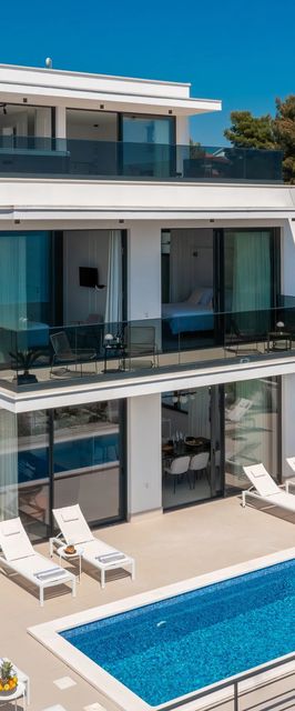 Luxusvilla A Tenger Mellett Medencével Rastici, Ciovo - 22934 Rastići