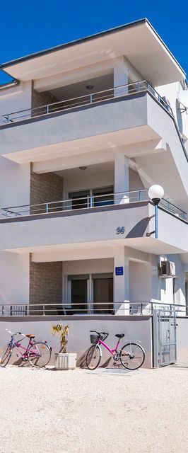 Apartments Andela Sukosan