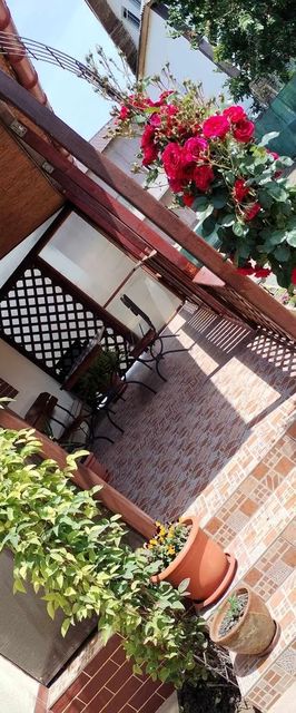 Casa " La mine acasa " 2 Mai