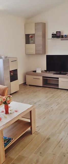 Apartman Kiki Starigrad