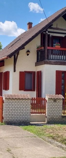 Tisza-Tavi Isteni Vendégház Abádszalók