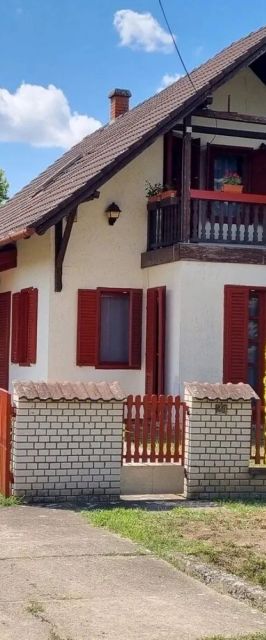 Tisza-Tavi Isteni Vendégház Abádszalók