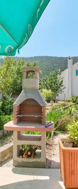 Apartment KALETA Nerezine