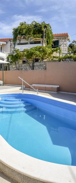 House Neda Razanj II