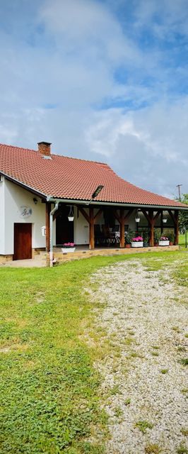 Őrségi Szajkó Vendégház Kondorfa