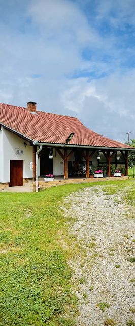 Őrségi Szajkó Vendégház Kondorfa